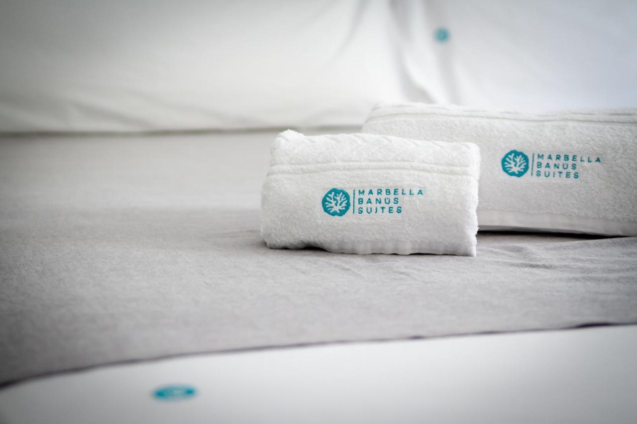 Marbella Banus Suites - Golden Beach Marbella Suite מראה חיצוני תמונה