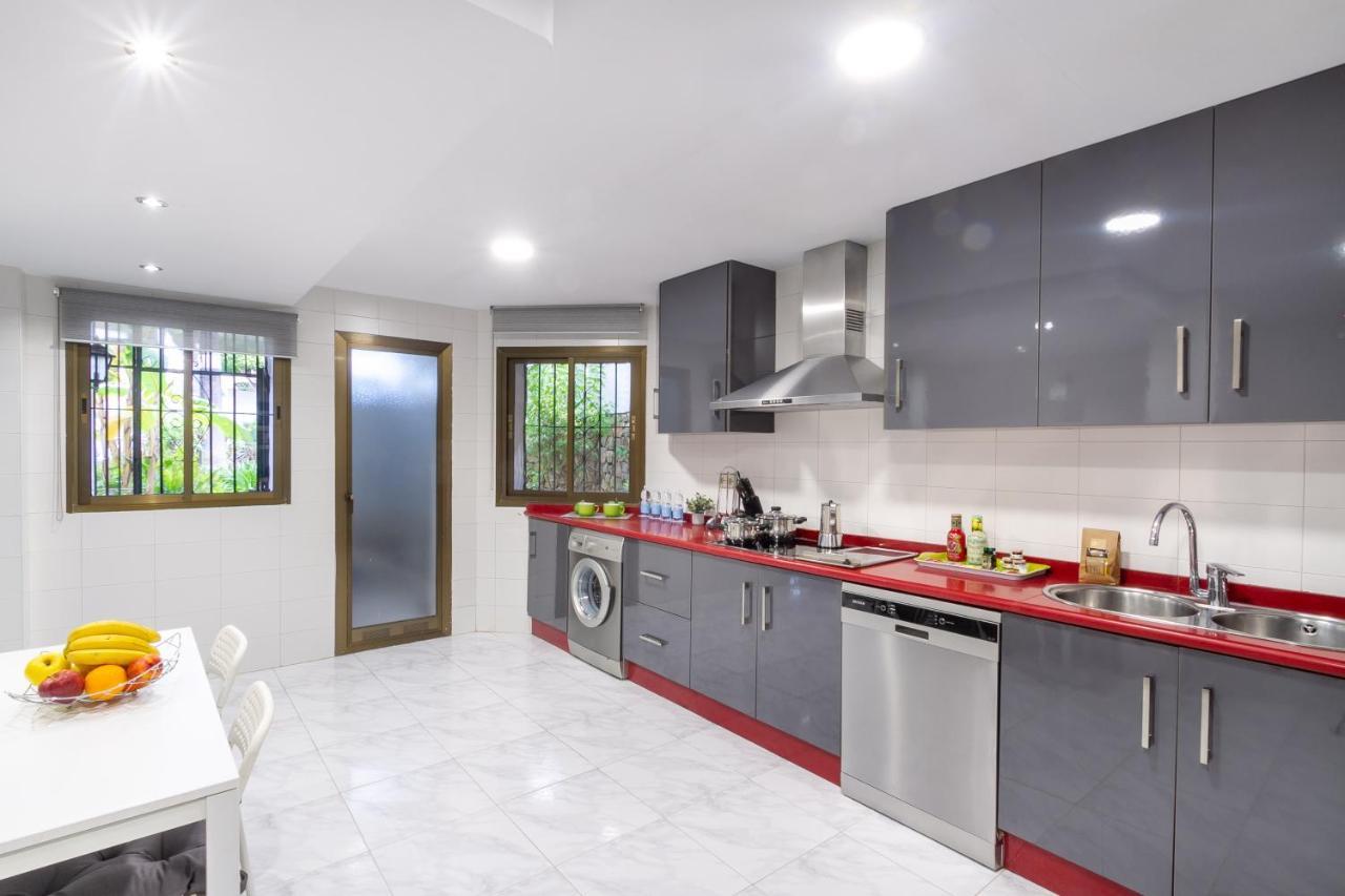 Marbella Banus Suites - Golden Beach Marbella Suite מראה חיצוני תמונה