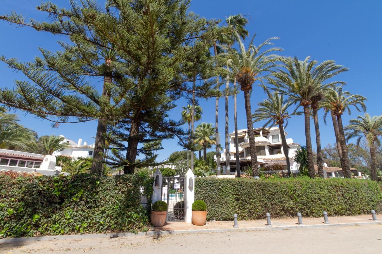 Marbella Banus Suites - Golden Beach Marbella Suite מראה חיצוני תמונה