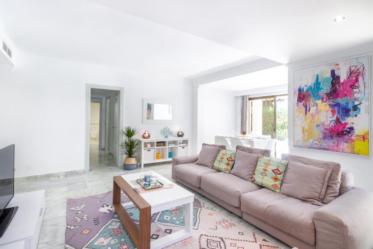 Marbella Banus Suites - Golden Beach Marbella Suite מראה חיצוני תמונה